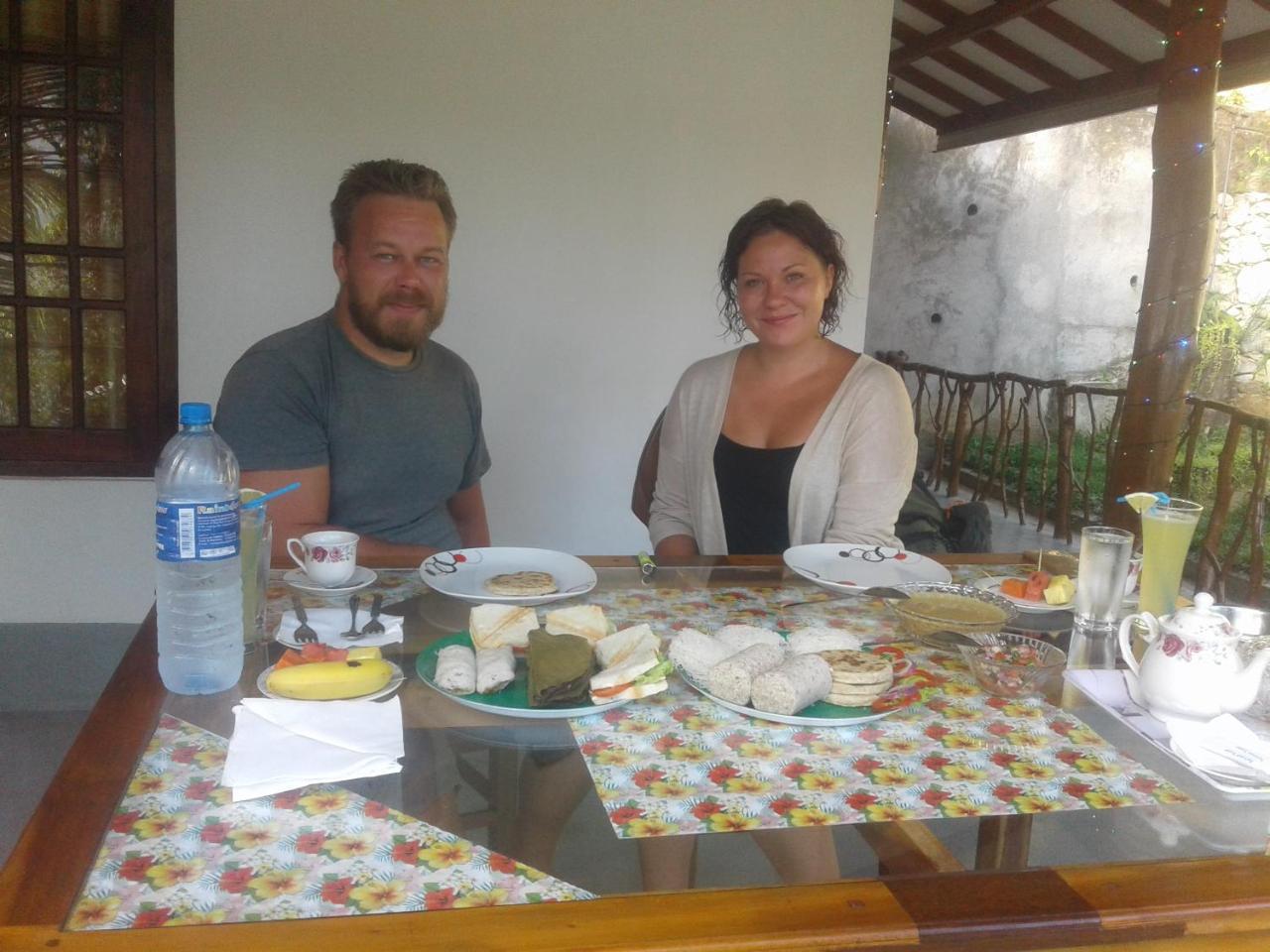 Induwara Guest Hotel Ella Ngoại thất bức ảnh