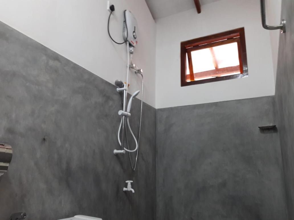 Induwara Guest Hotel Ella Ngoại thất bức ảnh