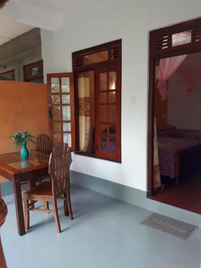 Induwara Guest Hotel Ella Ngoại thất bức ảnh